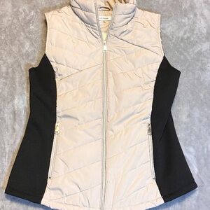 Calvin Klein Quilted Stretch Rib Sides Logo Puffer Latte Black Vest Sz M READ